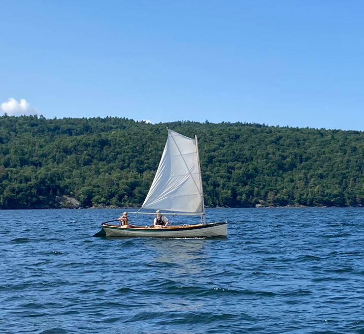 Connecticut-River-Shad-Boat